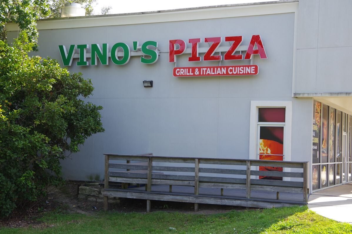 Vinos Pizza and Italian food